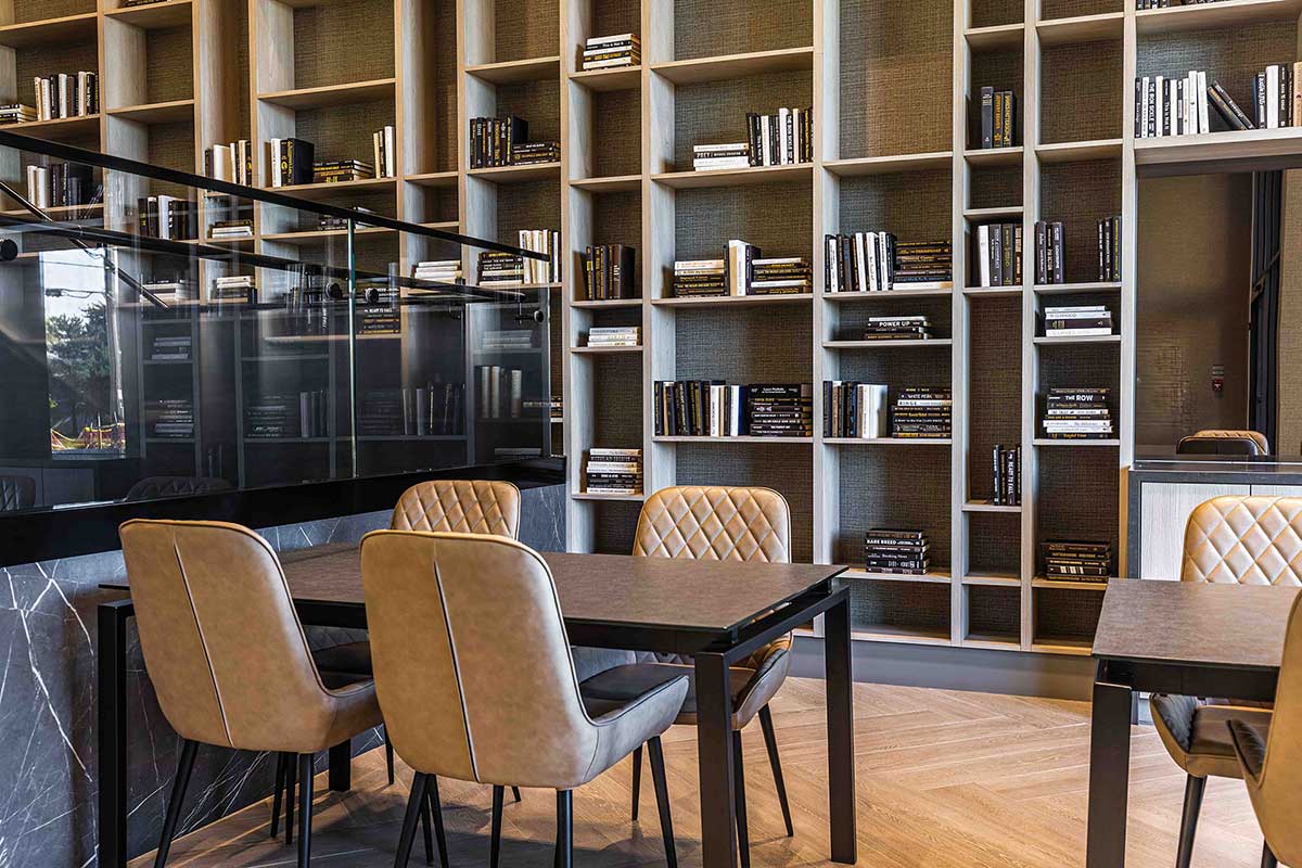 Lounge Area