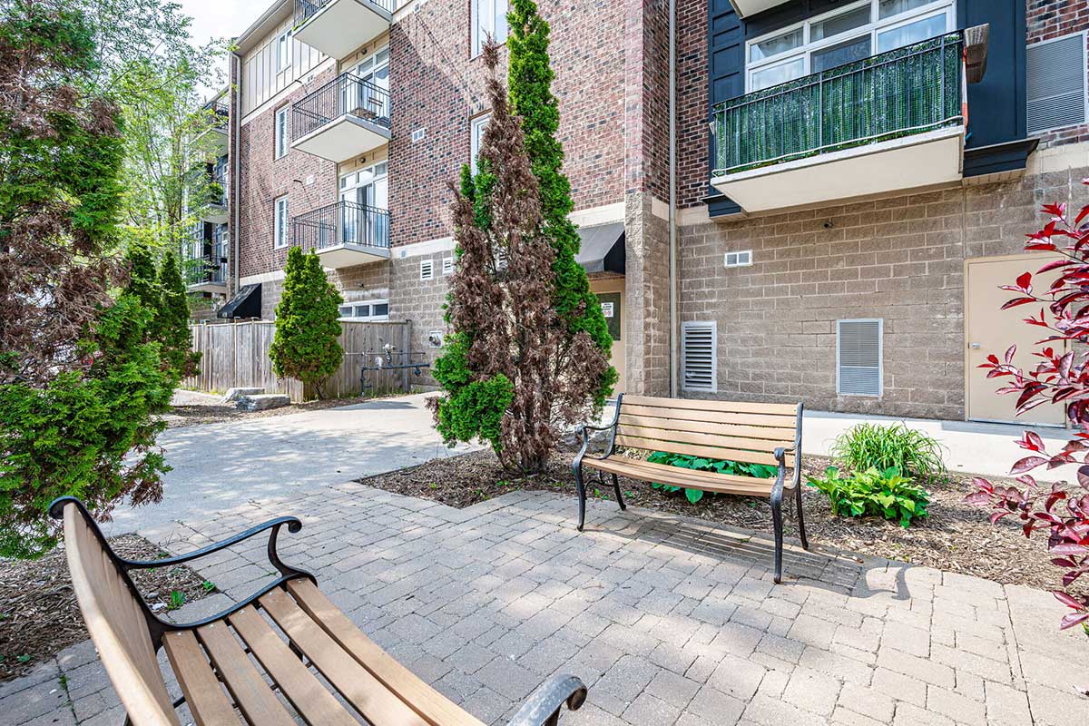 Sitting area at back of 459 Kerr Street.